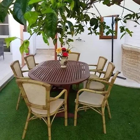 Economi Depandance Guest house *
