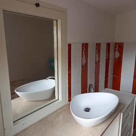 Pensión Economi Depandance *